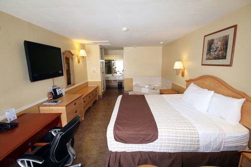Edinburg Executive Inn Екстериор снимка