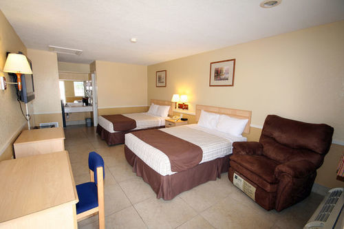 Edinburg Executive Inn Екстериор снимка