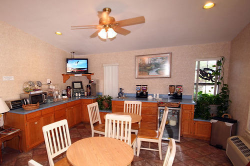 Edinburg Executive Inn Екстериор снимка