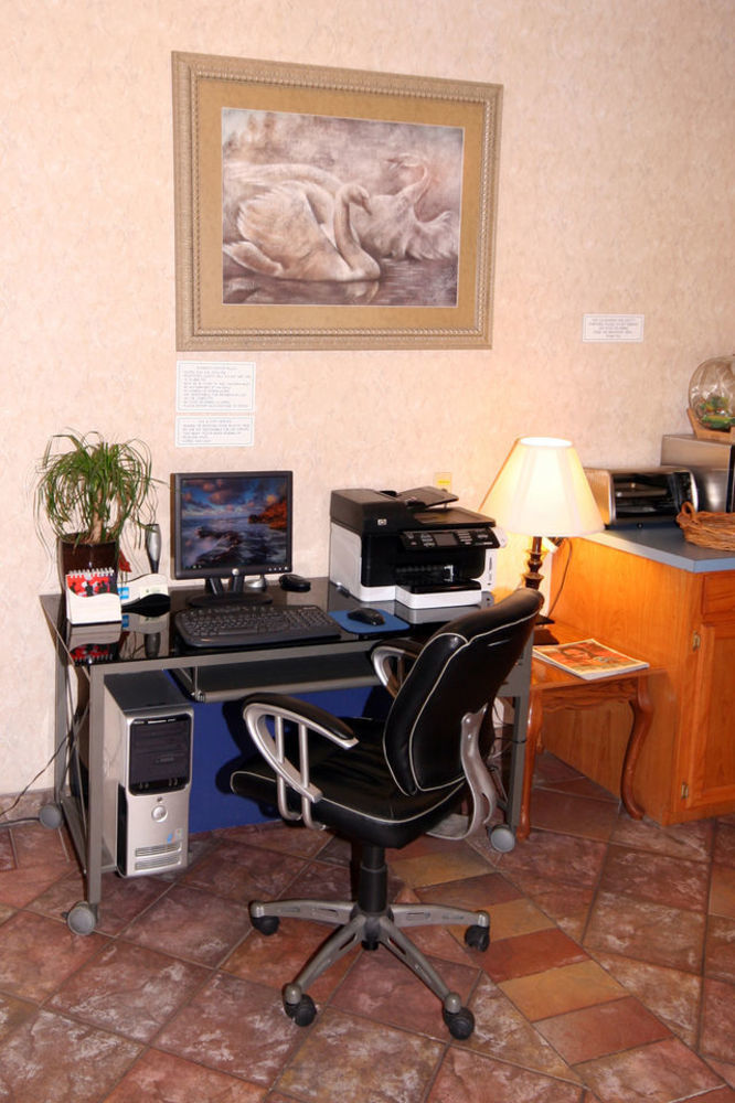 Edinburg Executive Inn Екстериор снимка